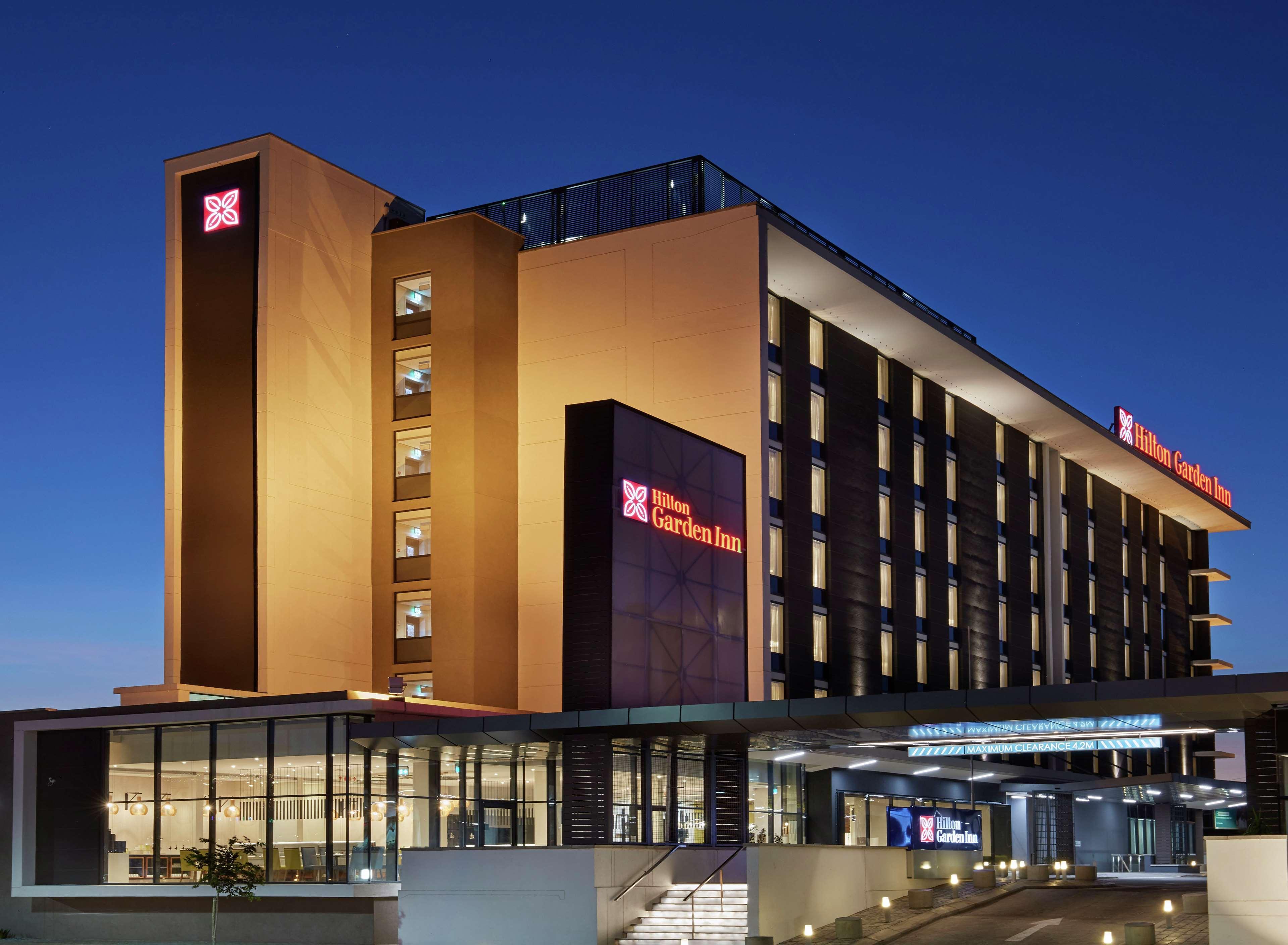 Hilton Garden Inn Gaborone, Botswana Esterno foto
